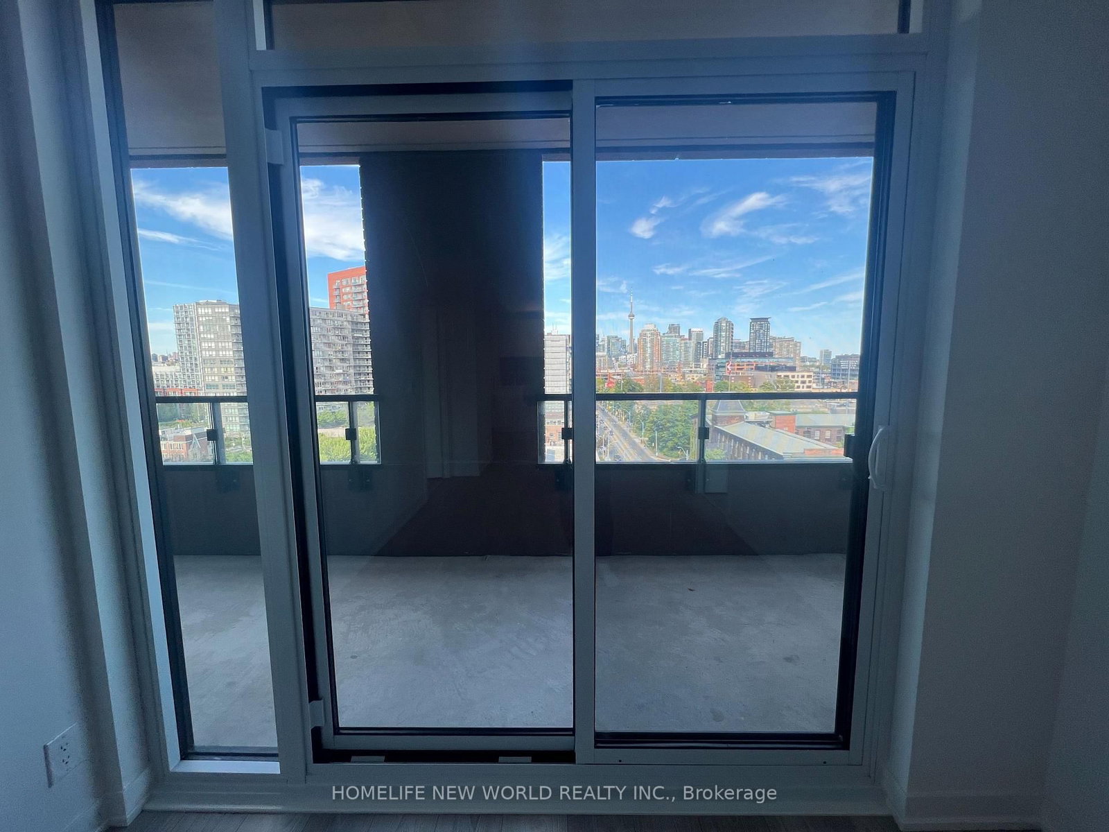 285 Dufferin Street, Unit 811 - Photo 14