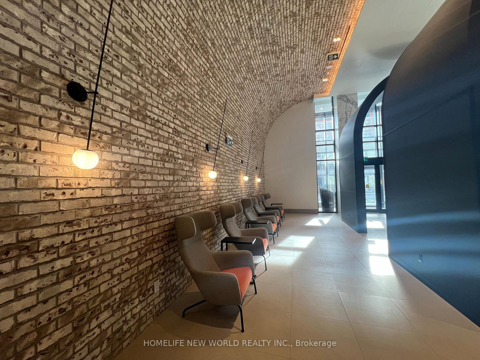 285 Dufferin Street, Unit 811 - Photo 28