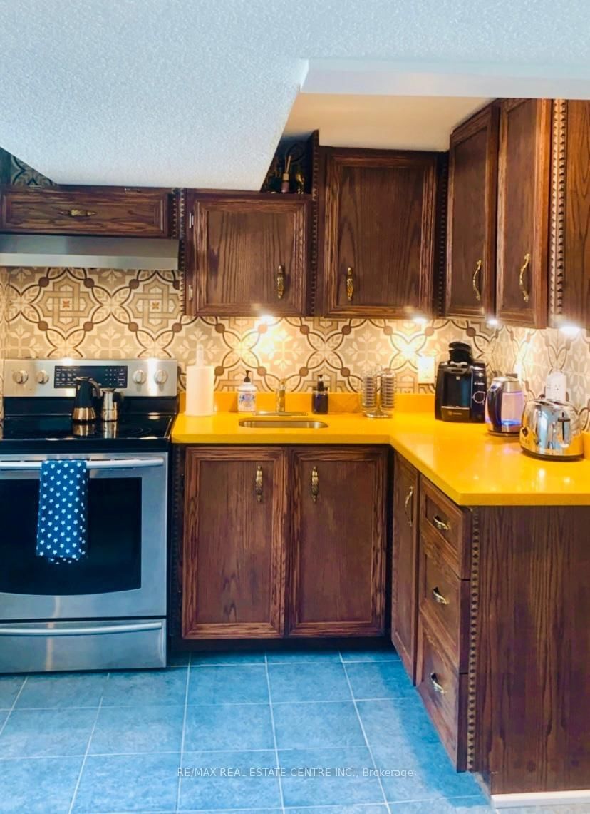 2965 Weston Road, Unit Lower - Photo 23