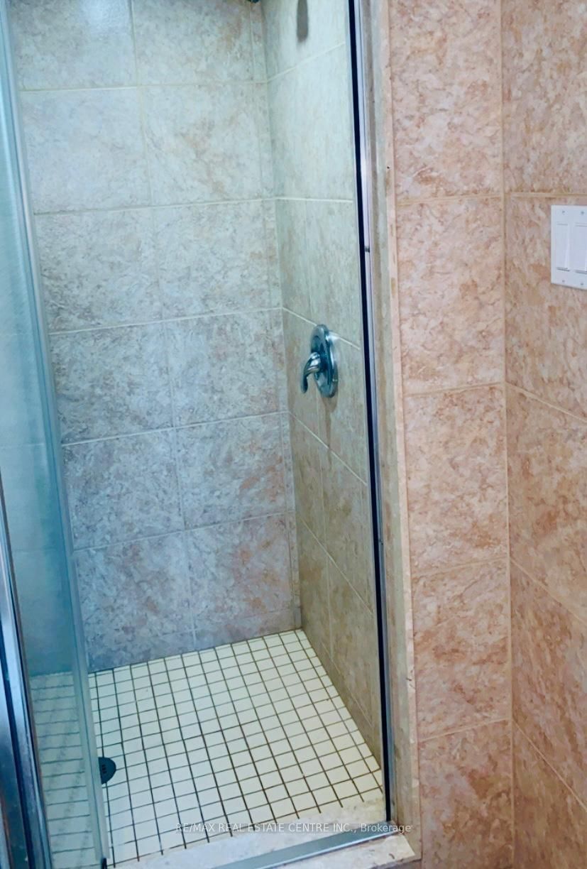 2965 Weston Road, Unit Lower - Photo 5