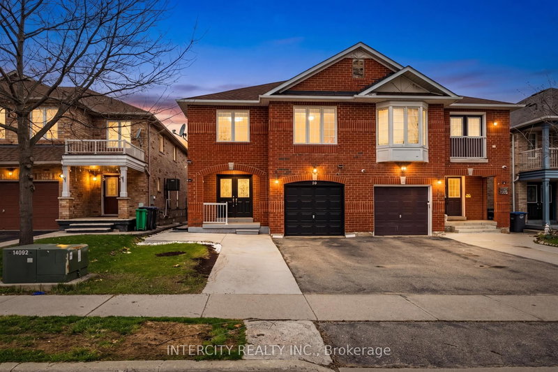 10 Capistro St, Brampton, Ontario