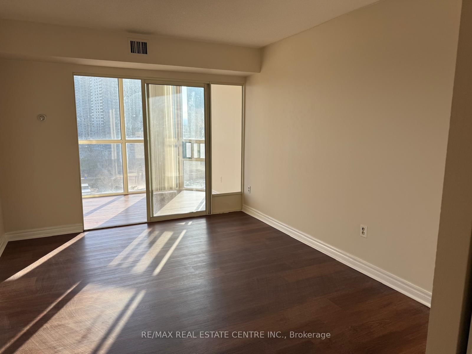285 Enfield Place, Unit 1508 - Photo 25