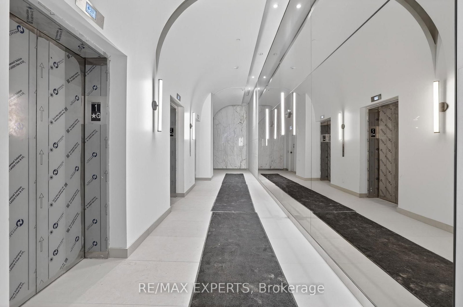 2075 Lakeshore Road, Unit 601 - Photo 6