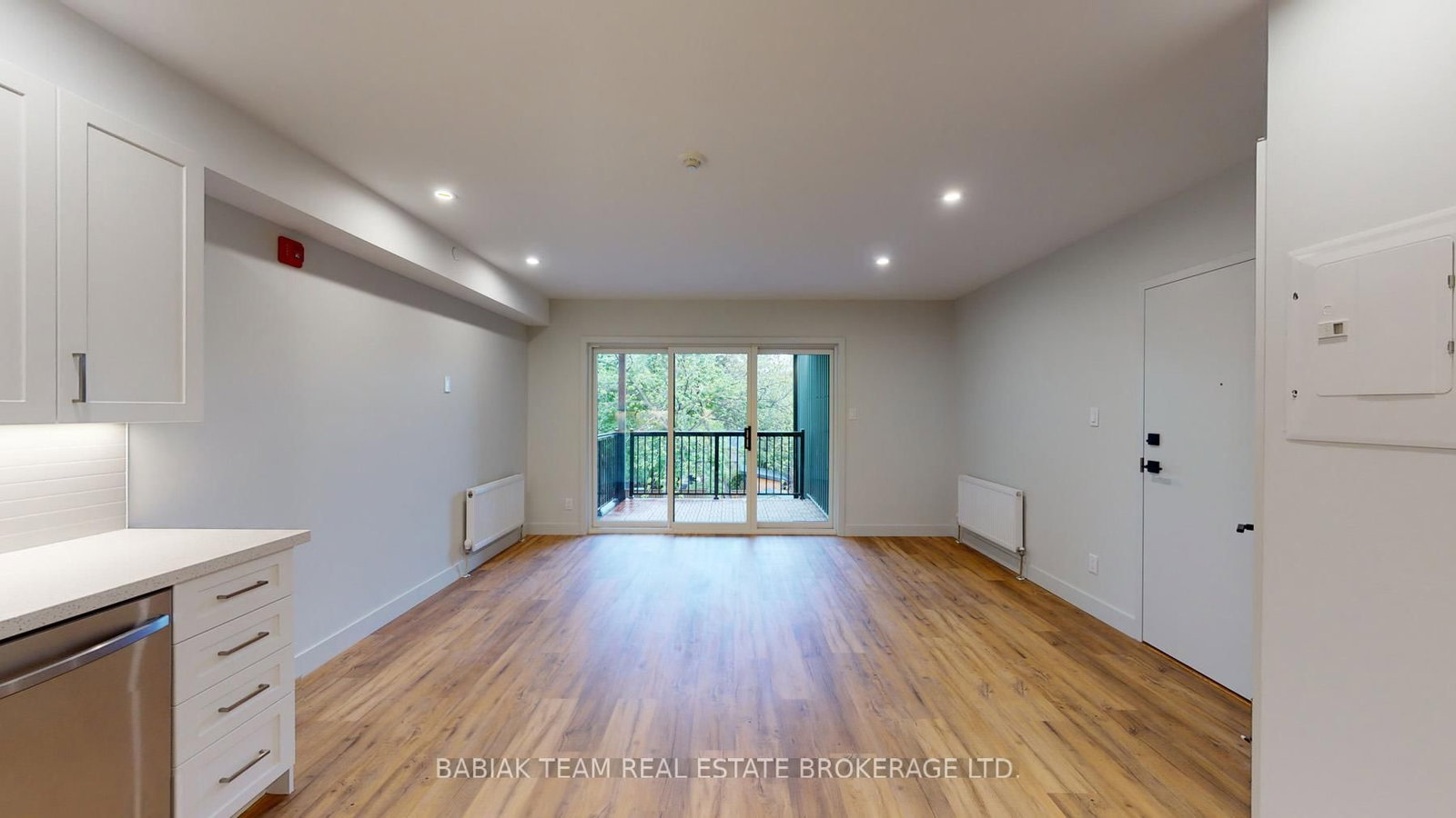 238 Jane Street, Unit 302 - Photo 5