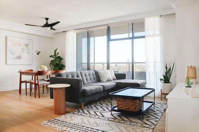 1004 - 135 Marlee Ave, Toronto, M6B 4C6 | Image 3