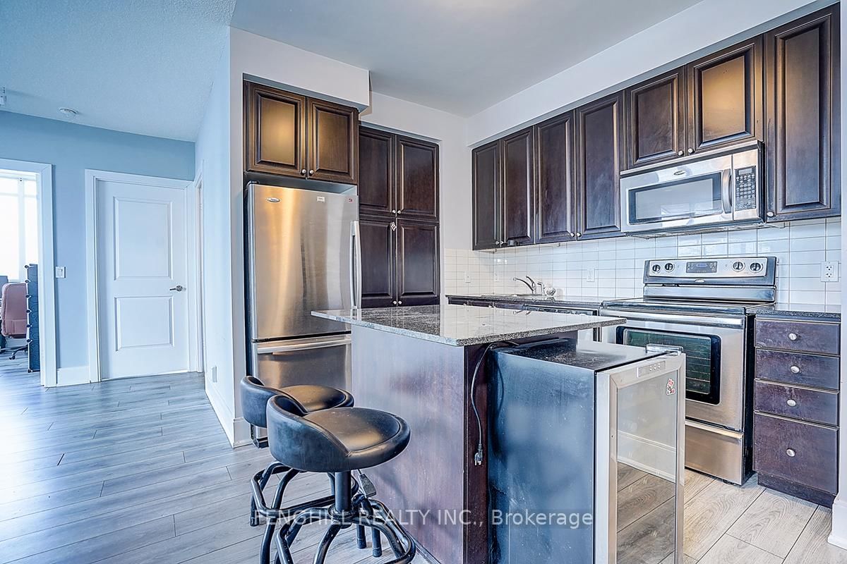 330 Burnhamthorpe Road W, Unit 2904 - Photo 12