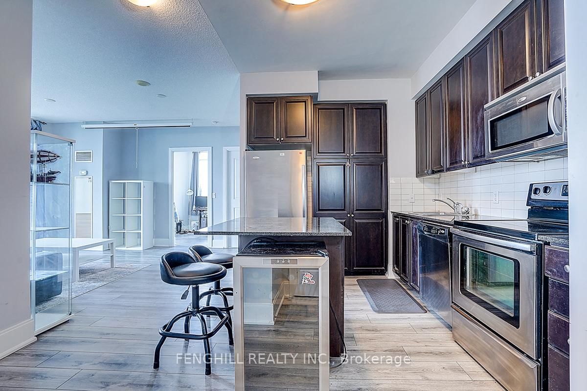 330 Burnhamthorpe Road W, Unit 2904 - Photo 13