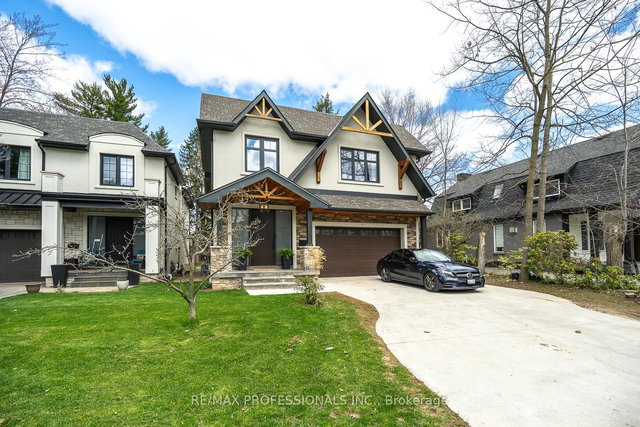 1039 Lorne Park Road