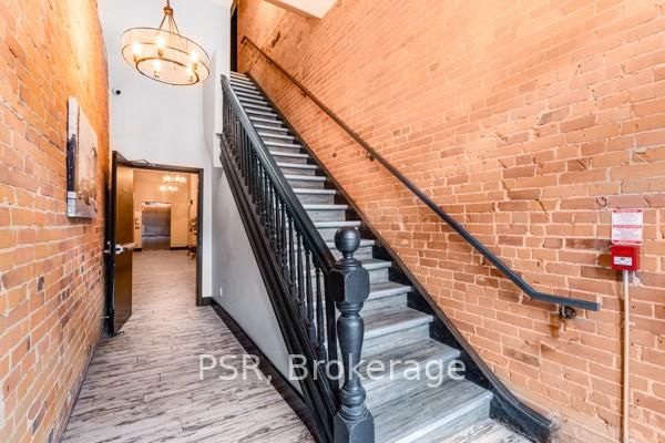 2870 Dundas Street W, Unit 303 - Photo 2