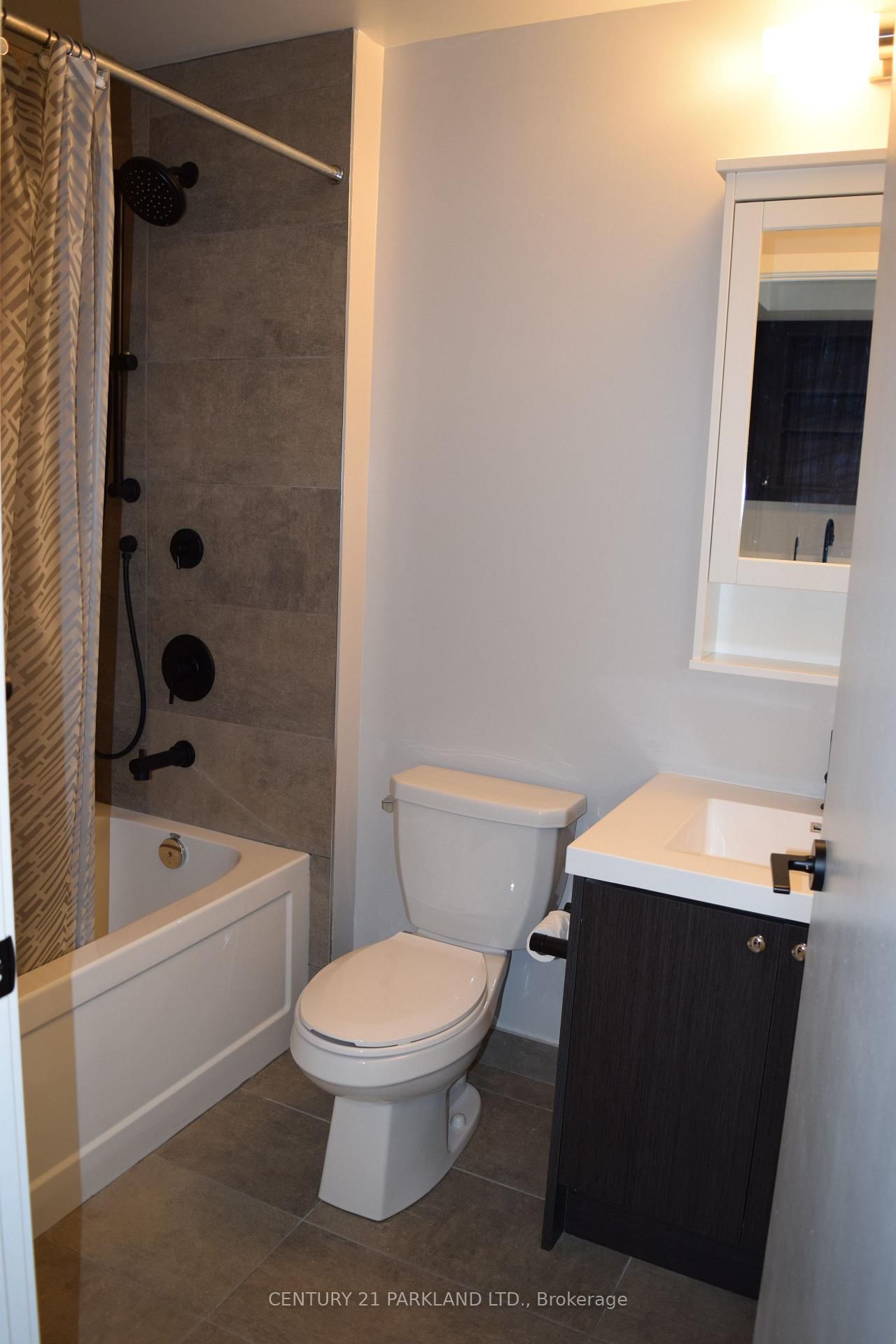 50 George Butchart Drive, Unit 411 - Photo 6