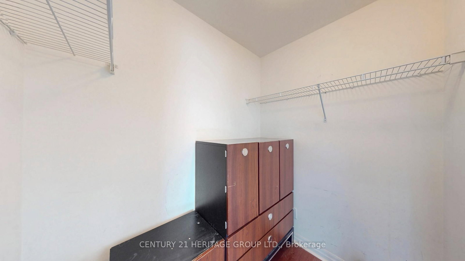 1359 Rathburn Road E, Unit 405 - Photo 21