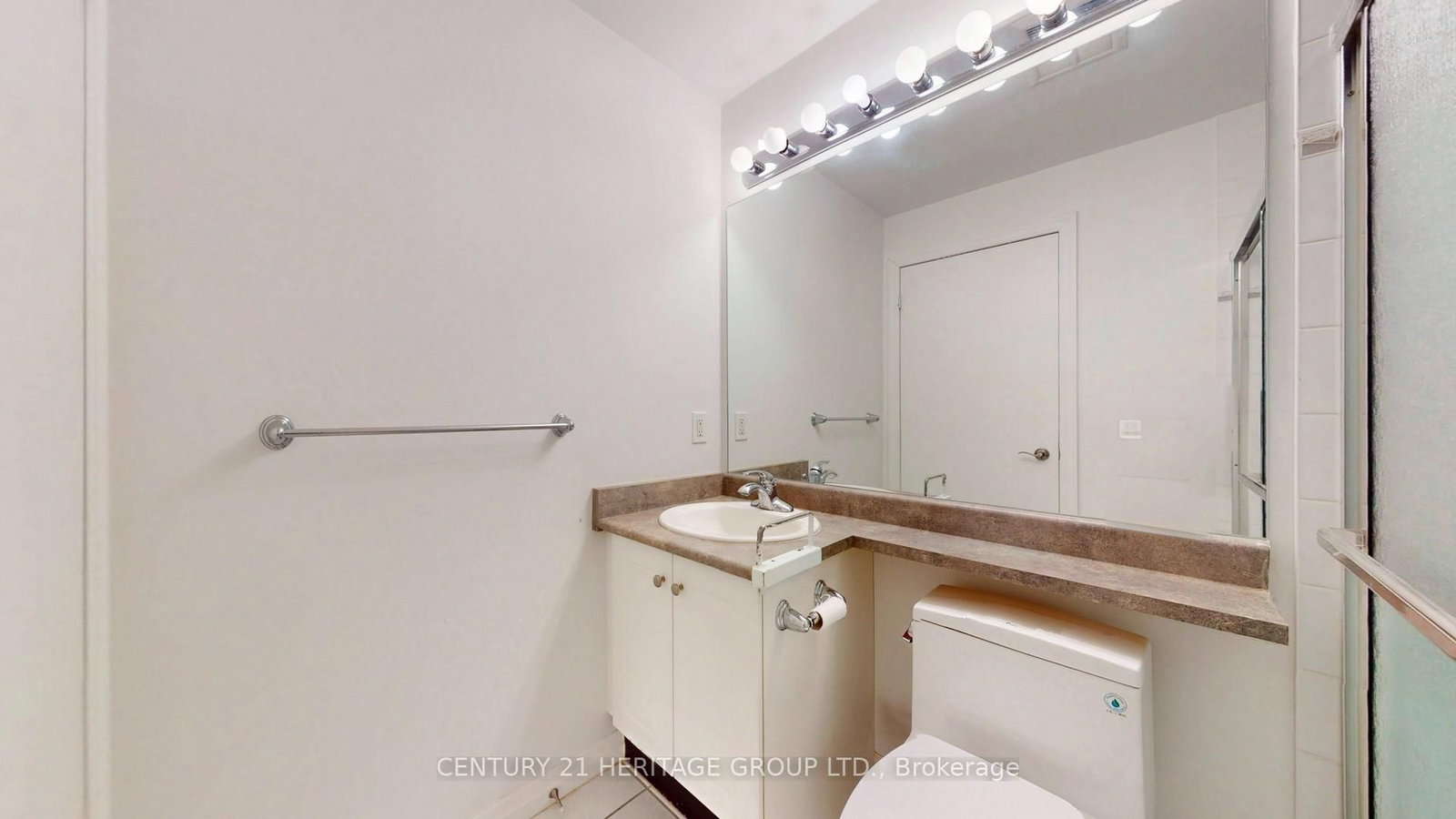 1359 Rathburn Road E, Unit 405 - Photo 28