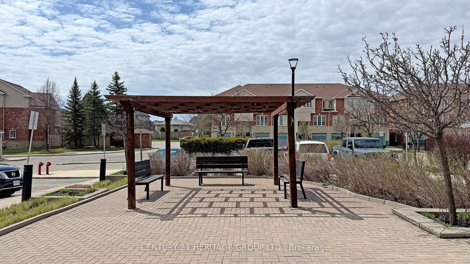 1359 Rathburn Road E, Unit 405 - Photo 46