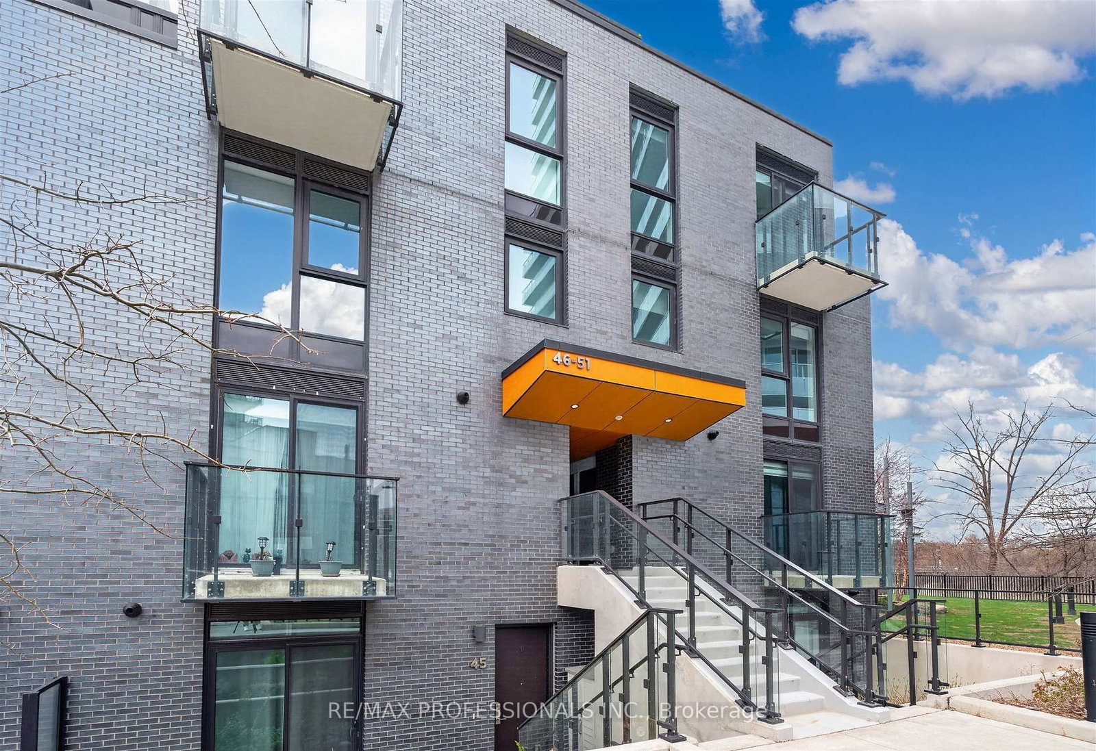 10 Brin Drive, Unit TH48