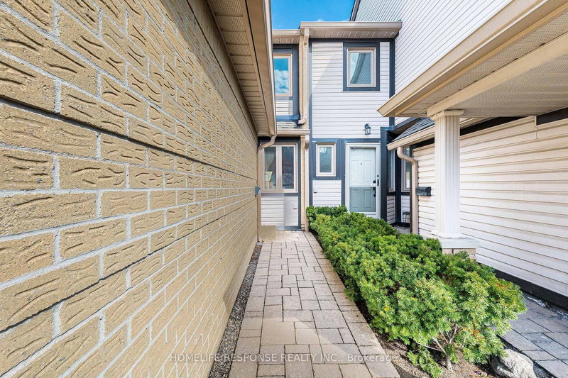 78 - 2275 Credit Valley Rd, Mississauga, L5M 4N5 | Image 2