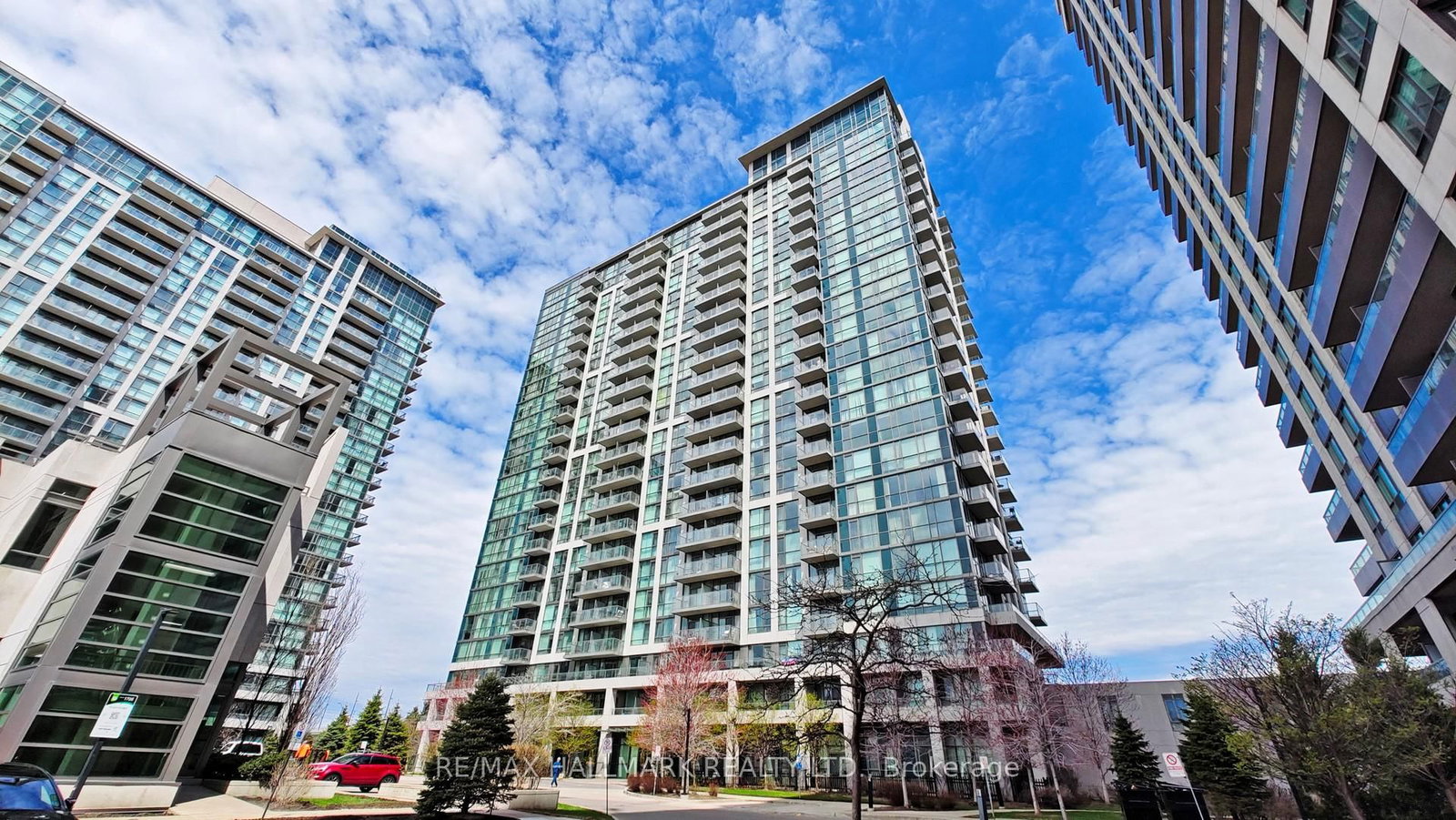 339 Rathburn Road W, Unit 2103