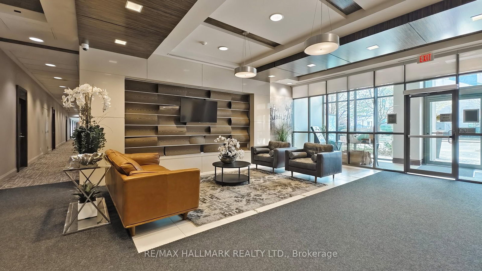 339 Rathburn Road W, Unit 2103 - Photo 3