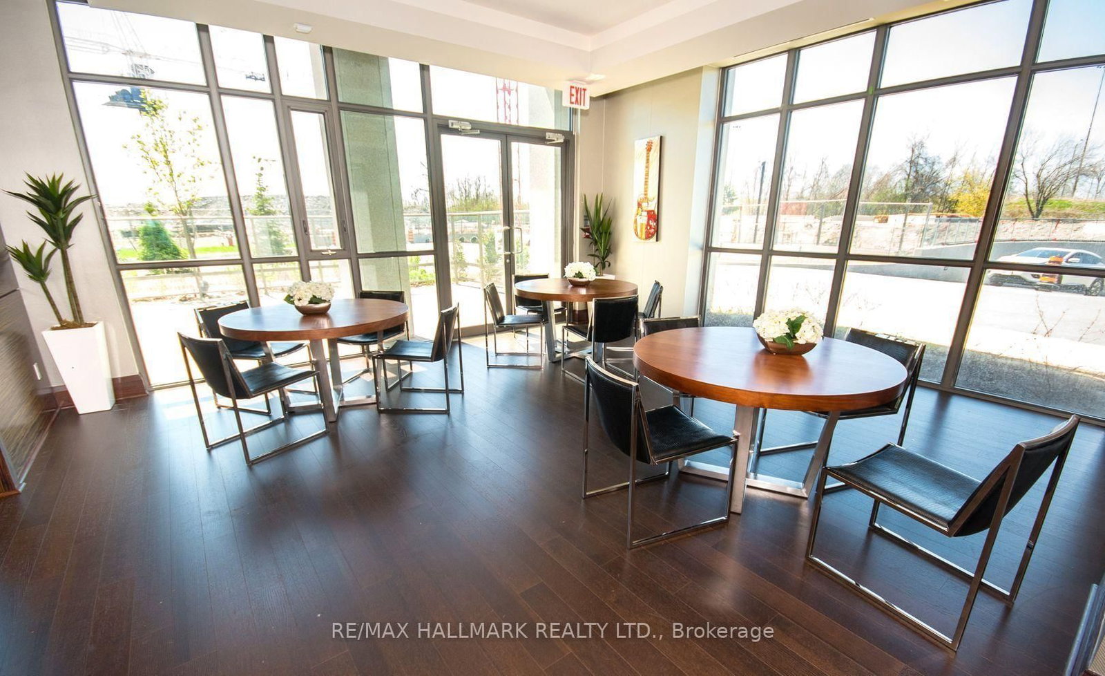 339 Rathburn Road W, Unit 2103 - Photo 38