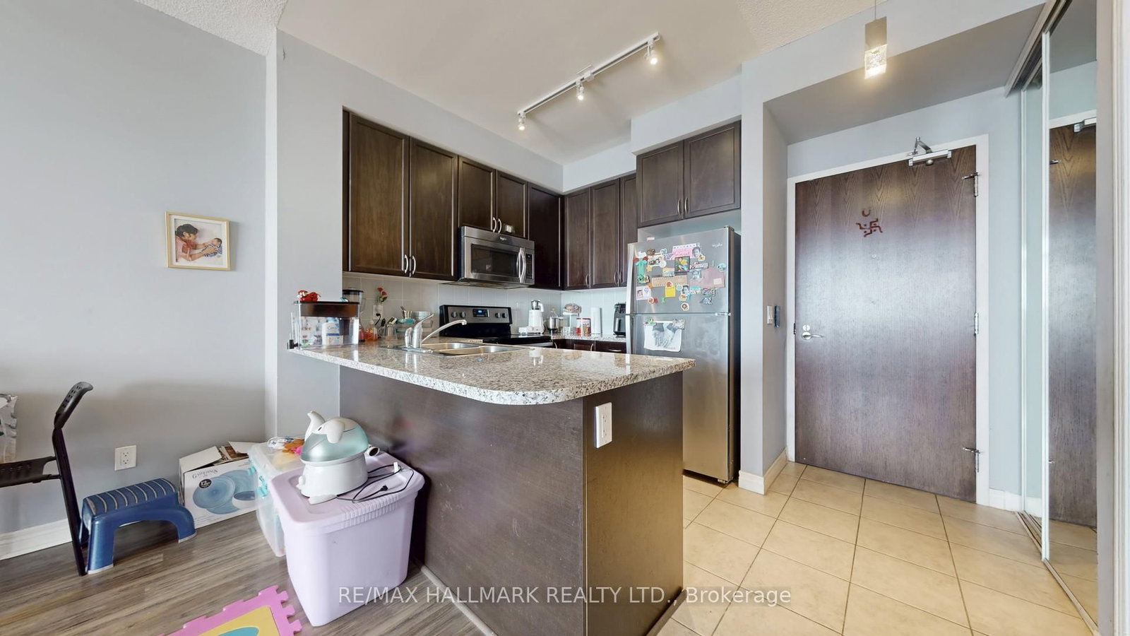 339 Rathburn Road W, Unit 2103 - Photo 9