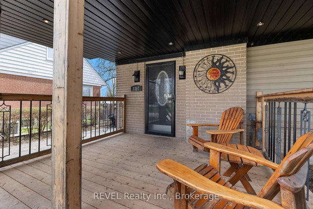 1367 St Marys Crescent