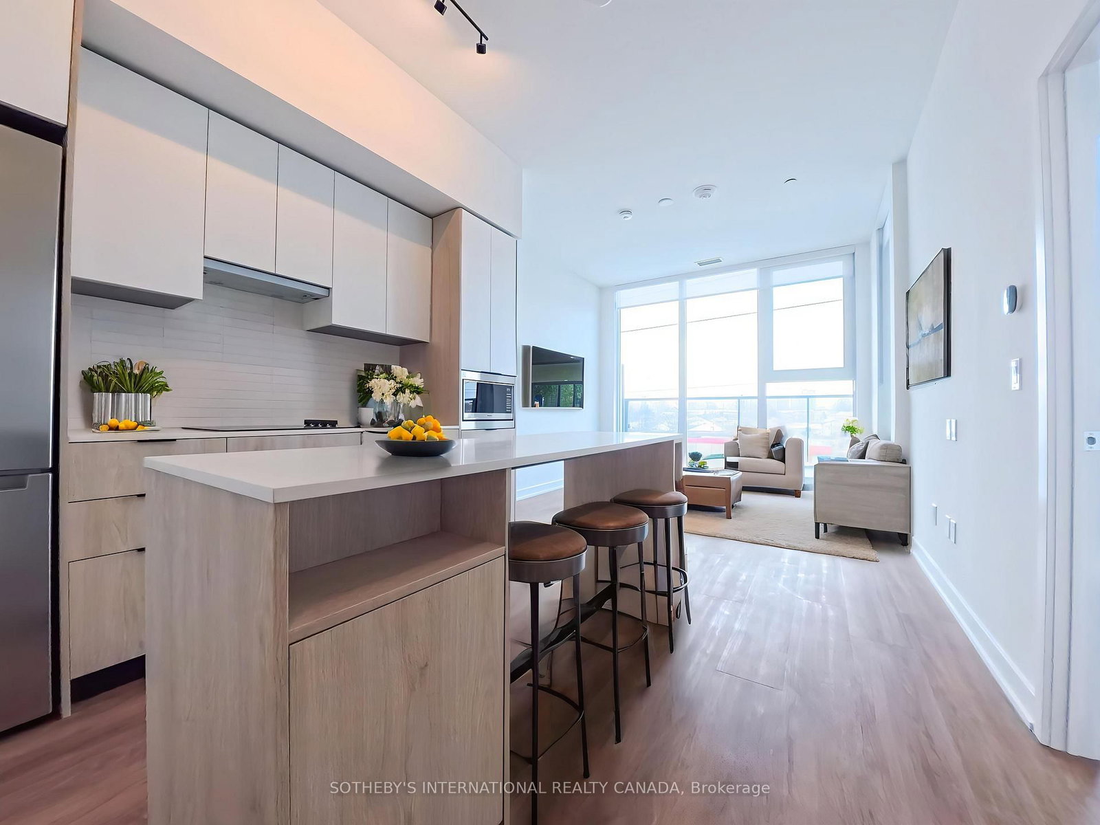 1007 The Queensway, Unit 217 - Photo 2