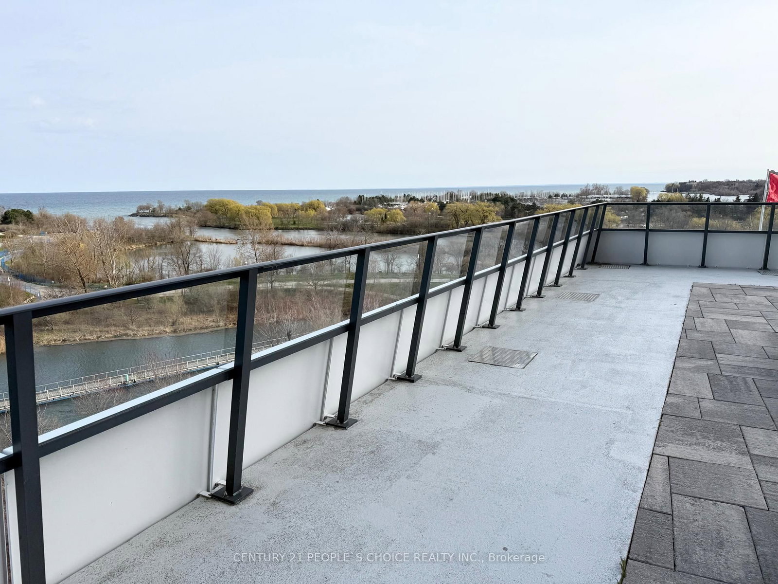 20 Shore Breeze Drive, Unit 3401 - Photo 11
