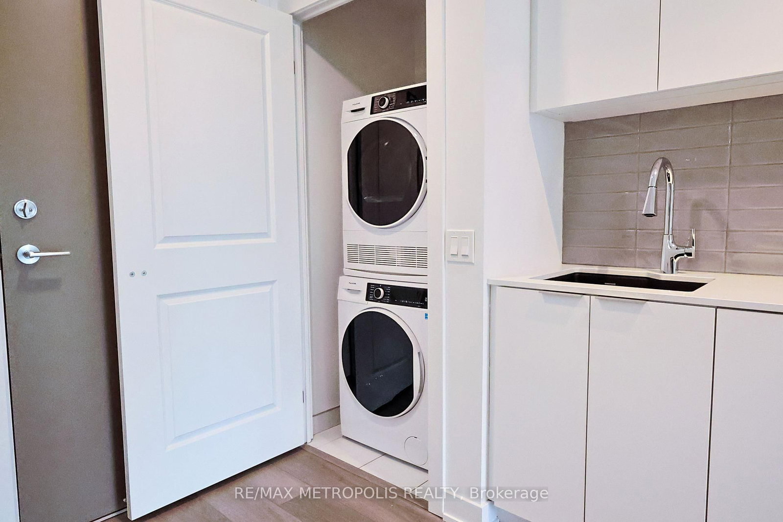 15 Skyridge Drive, Unit 517 - Photo 13