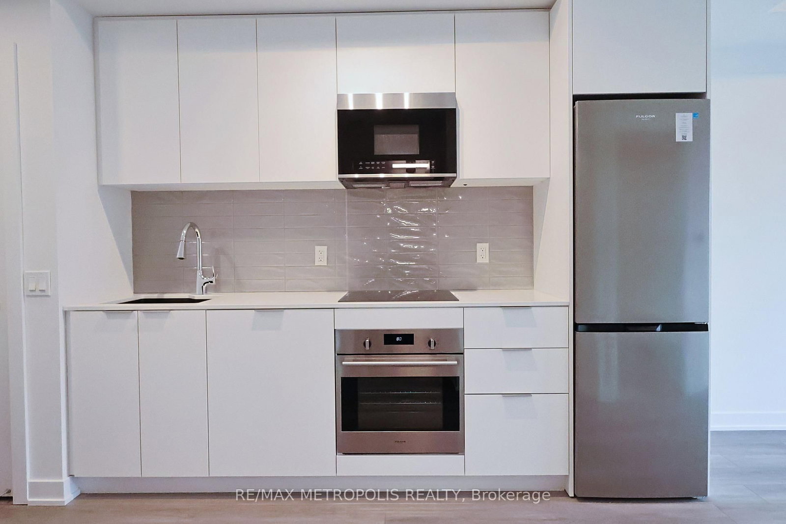 15 Skyridge Drive, Unit 517 - Photo 5