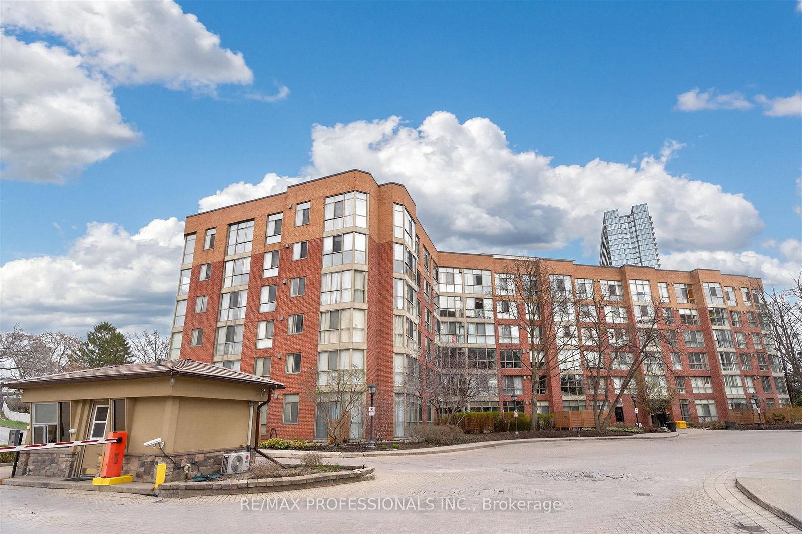 20 Southport Street, Unit 620 - Photo 2