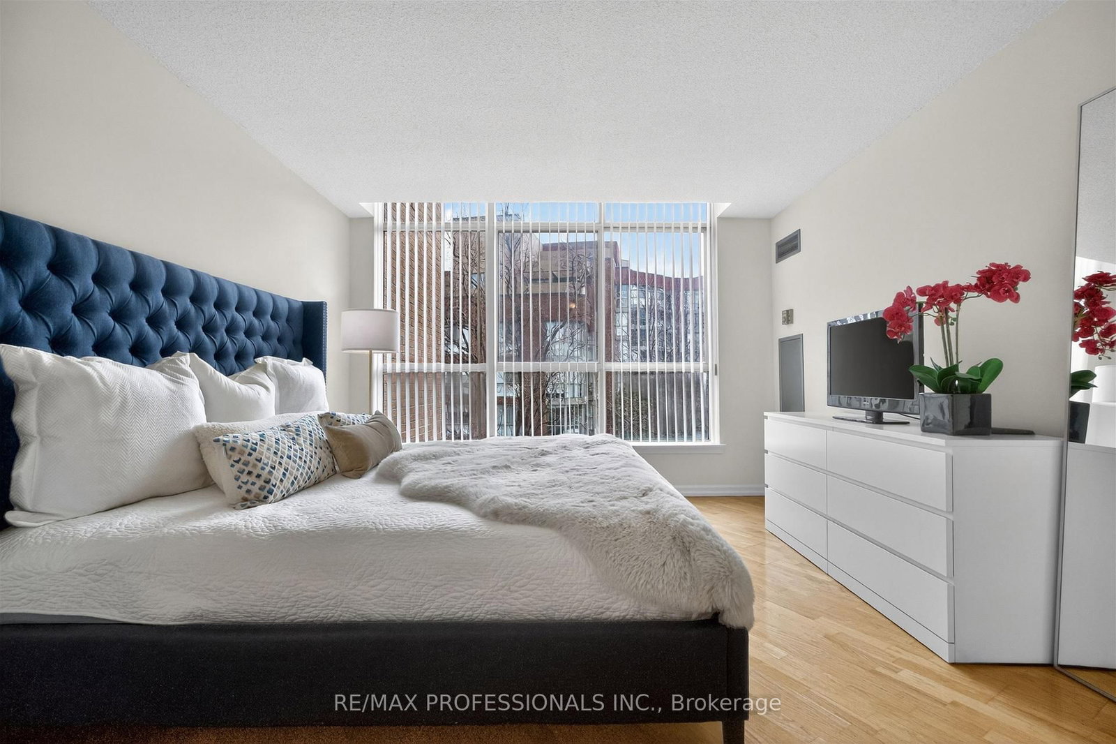 20 Southport Street, Unit 620 - Photo 25