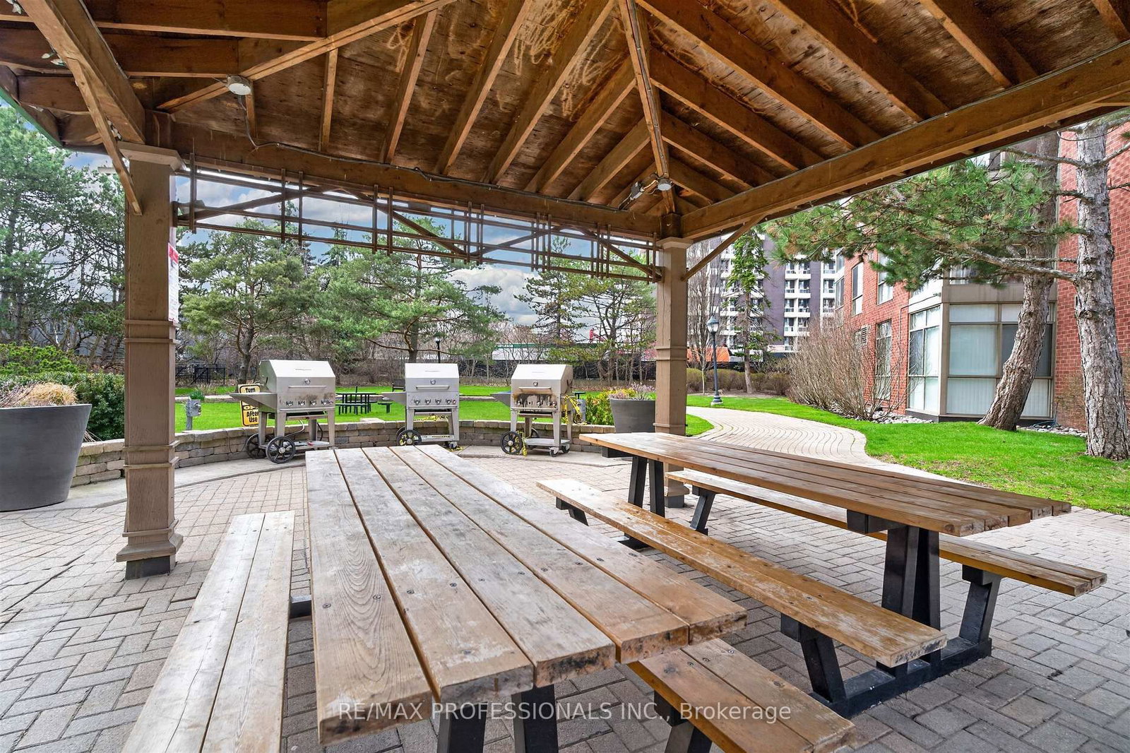 20 Southport Street, Unit 620 - Photo 40