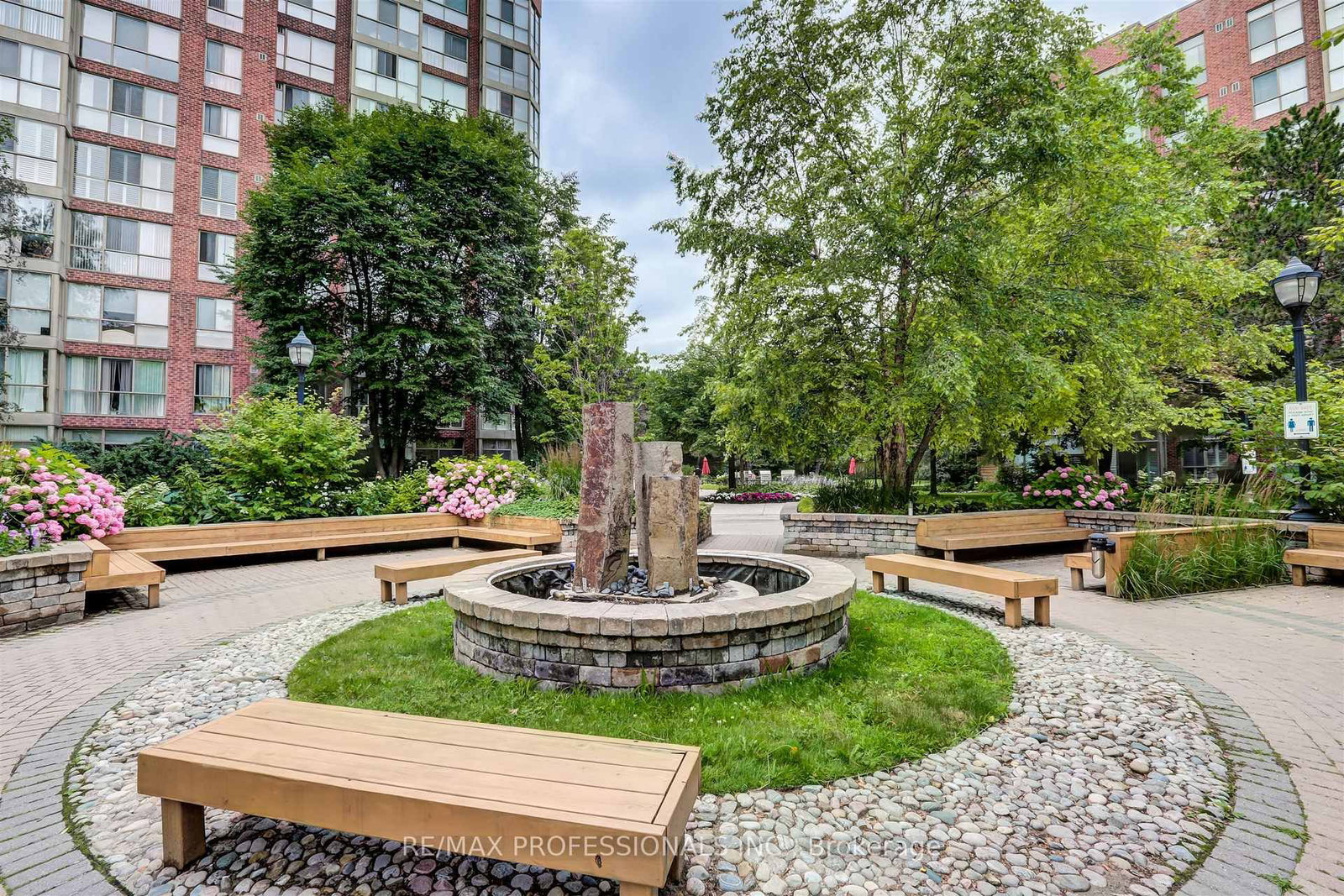 20 Southport Street, Unit 620 - Photo 41