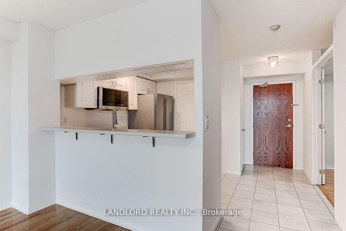 190 Manitoba Street, Unit 811 - Photo 15