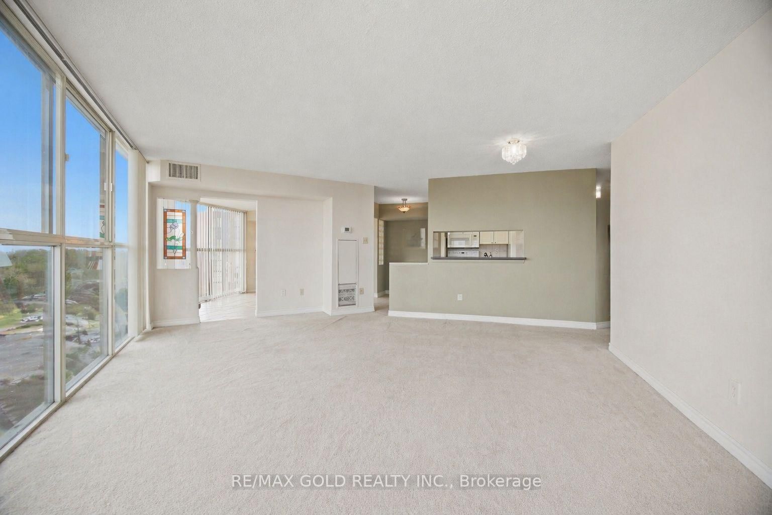 2091 Hurontario Street, Unit 908 - Photo 12