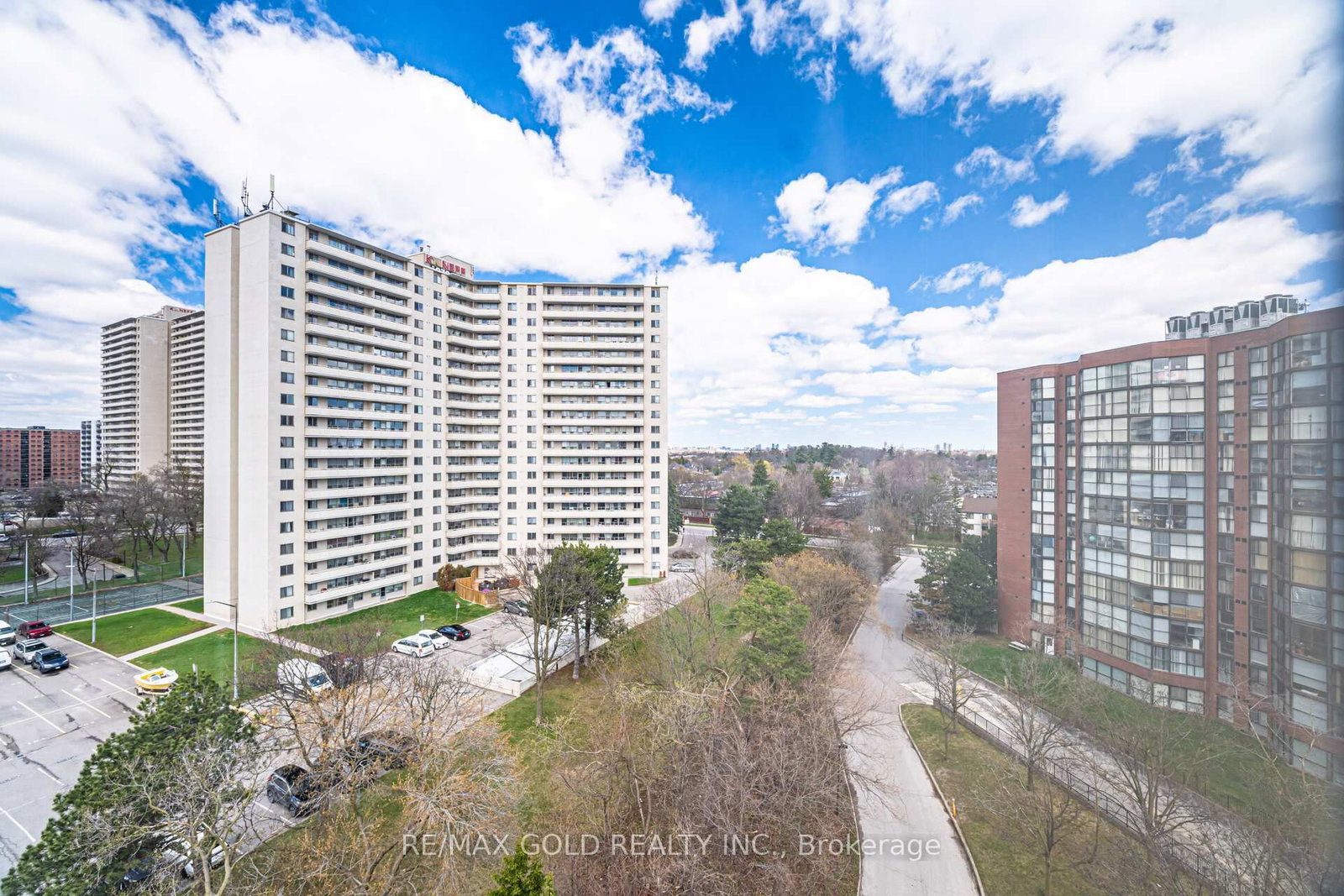 2091 Hurontario Street, Unit 908 - Photo 20