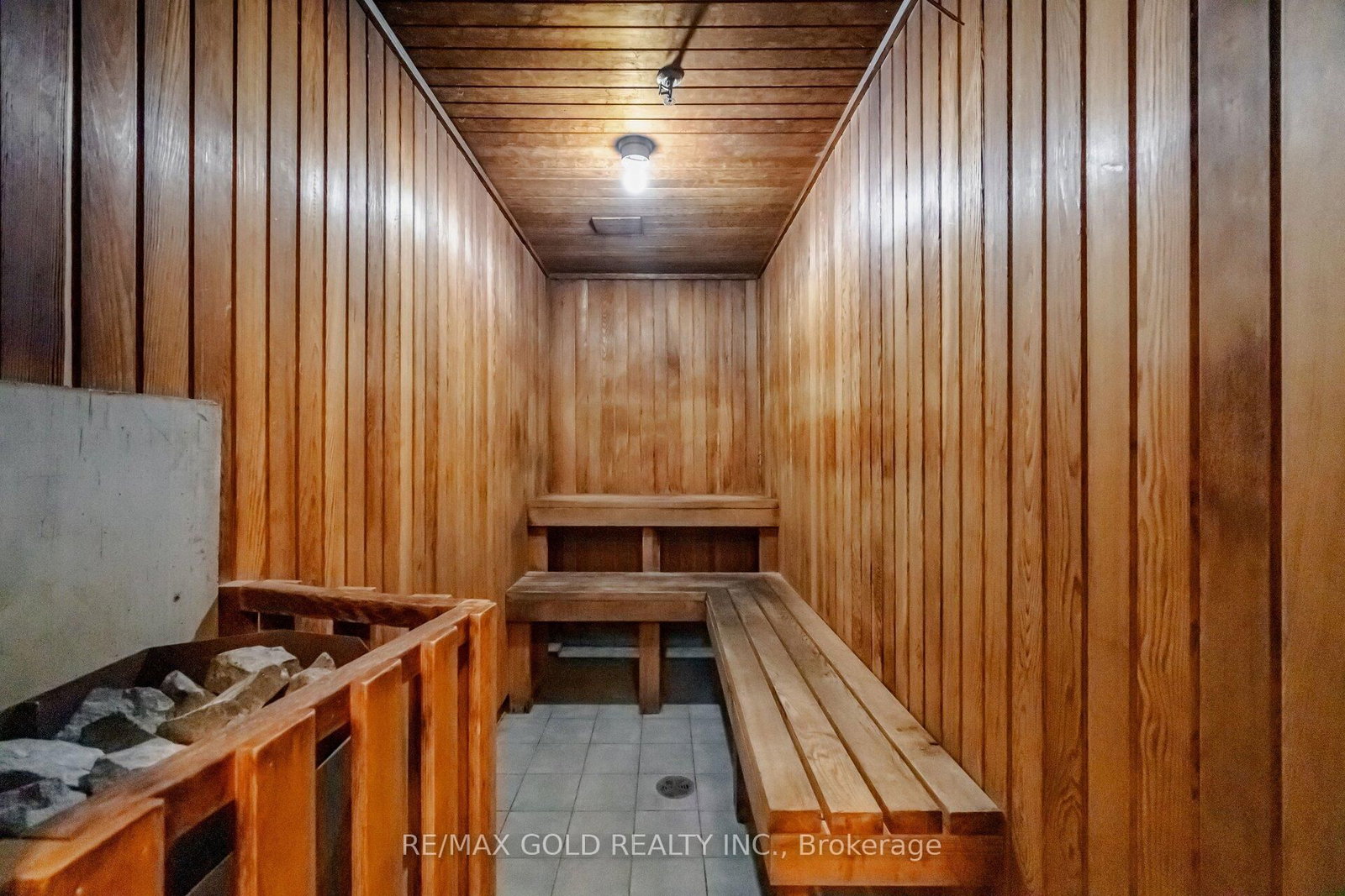 2091 Hurontario Street, Unit 908 - Photo 40