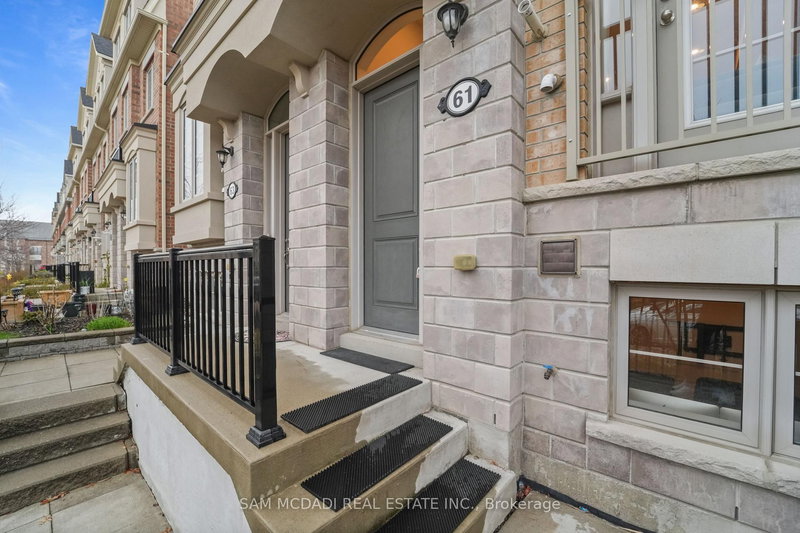 61 Edward Horton Cres, Toronto, M8Z 0E7 | Image 2