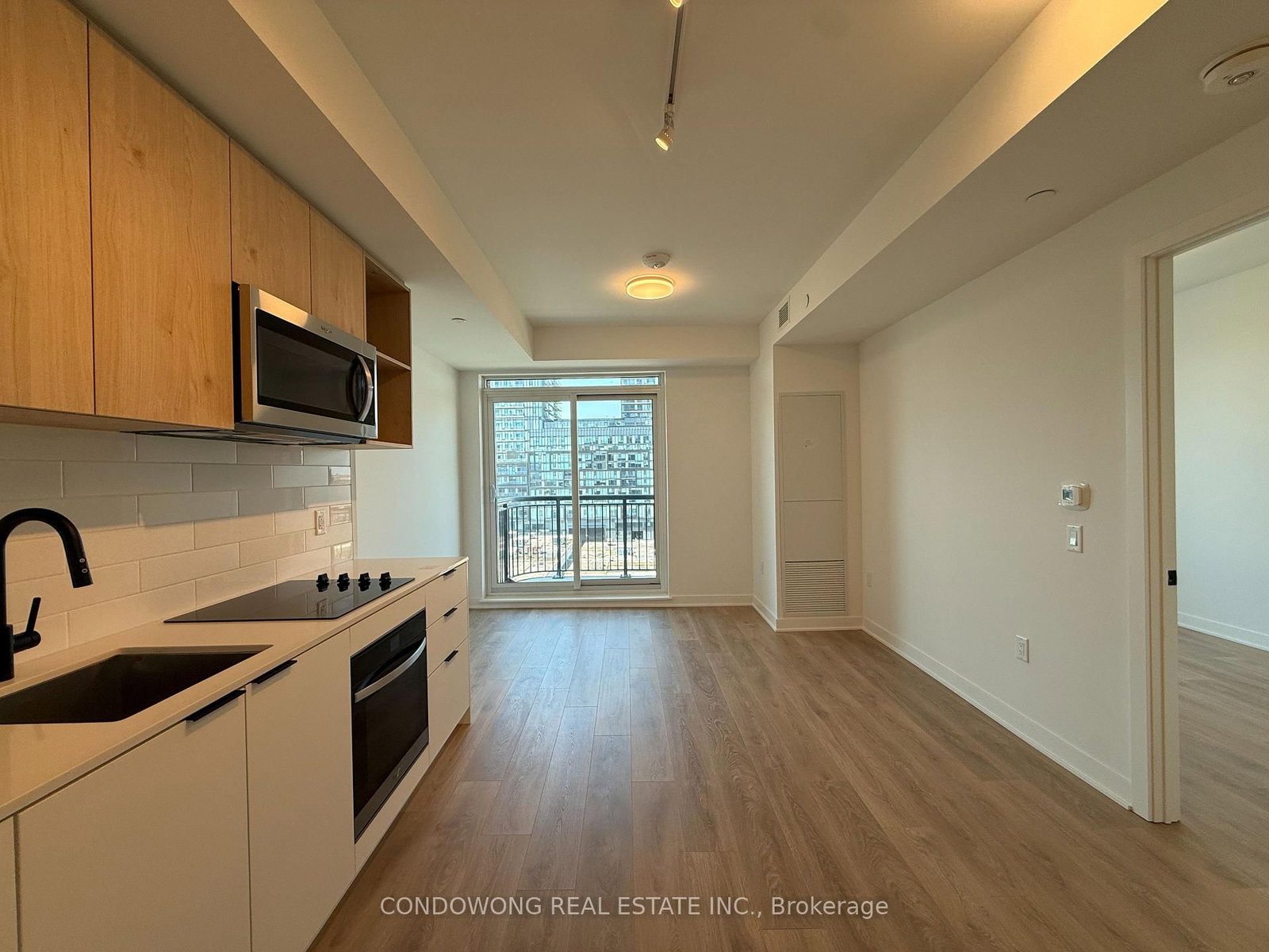1185 Dupont Street, Unit 513 - Photo 2