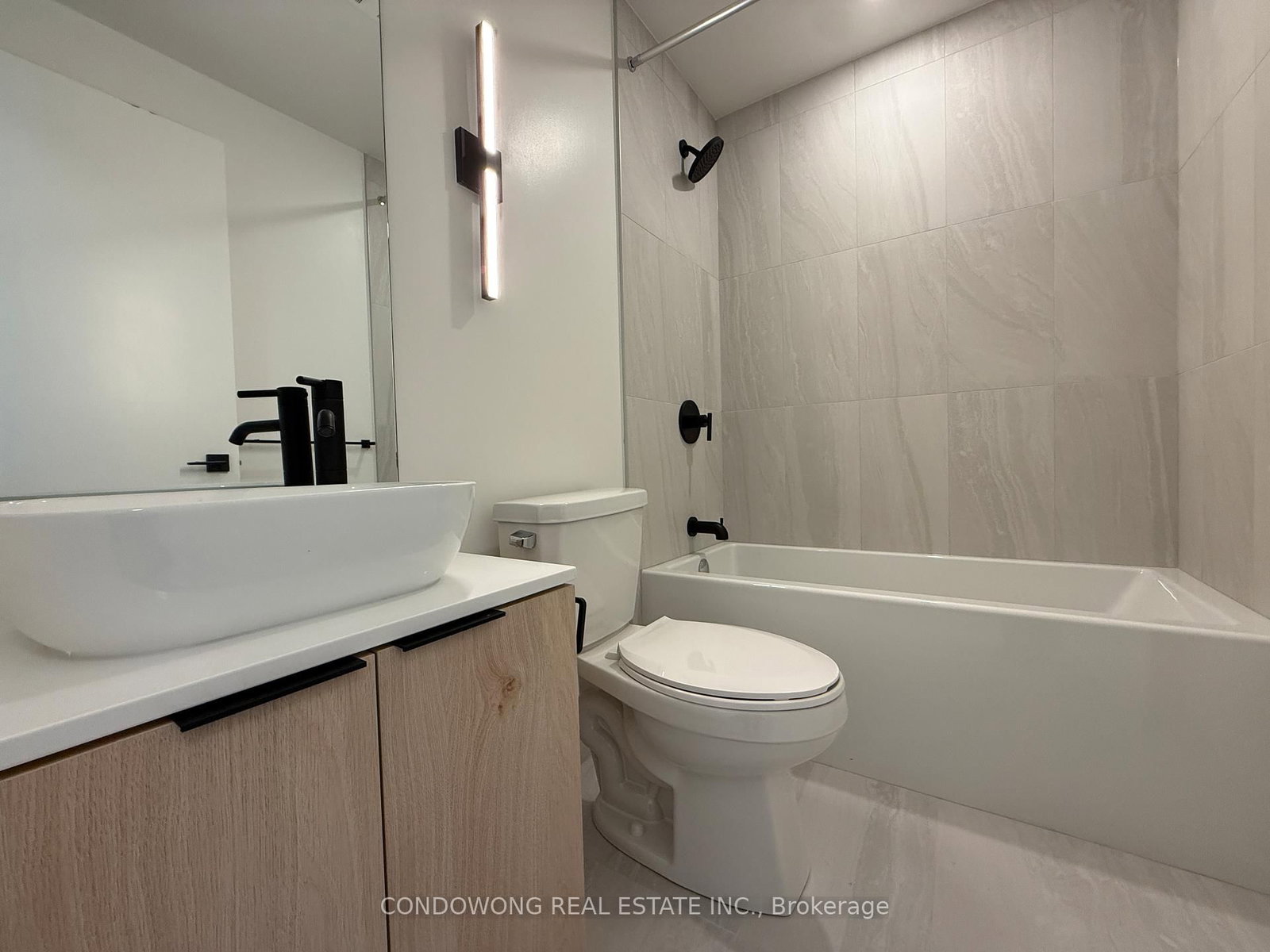 1185 Dupont Street, Unit 513 - Photo 9