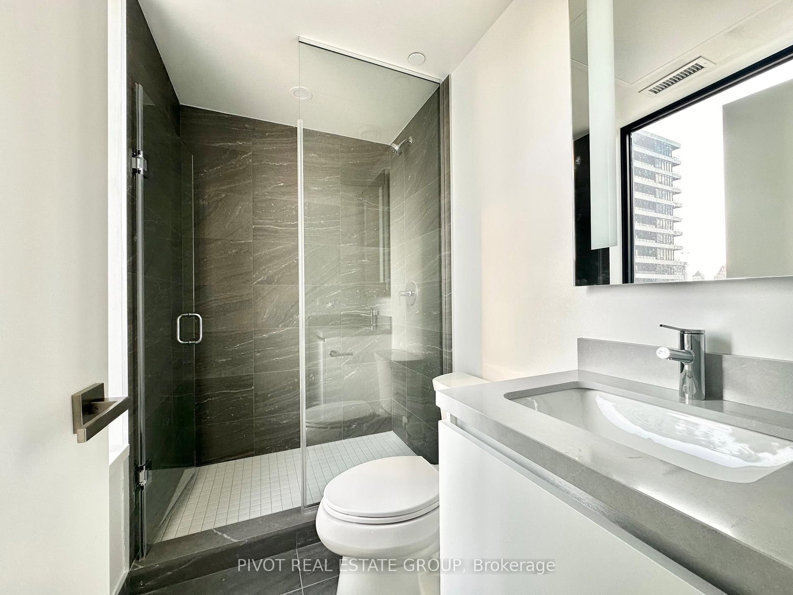 2 Erskine Road, Unit 2807 - Photo 4
