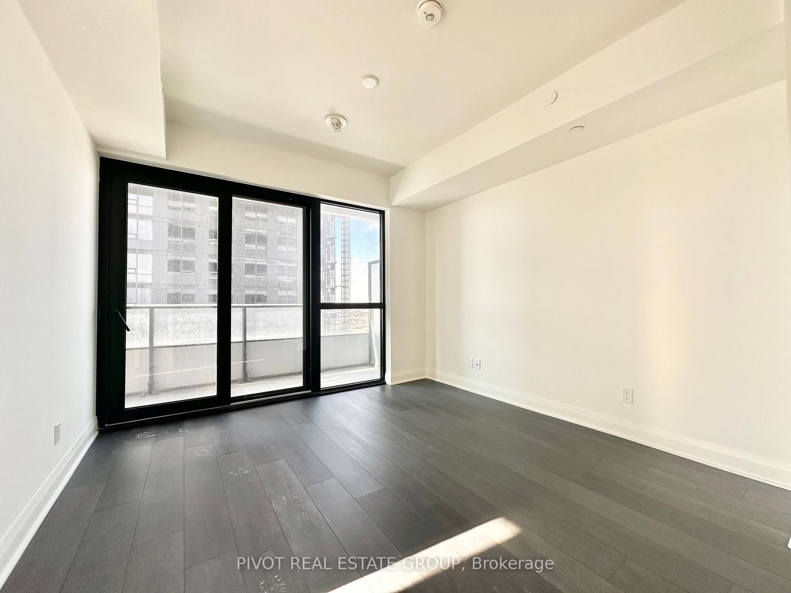 2 Erskine Road, Unit 2807 - Photo 7