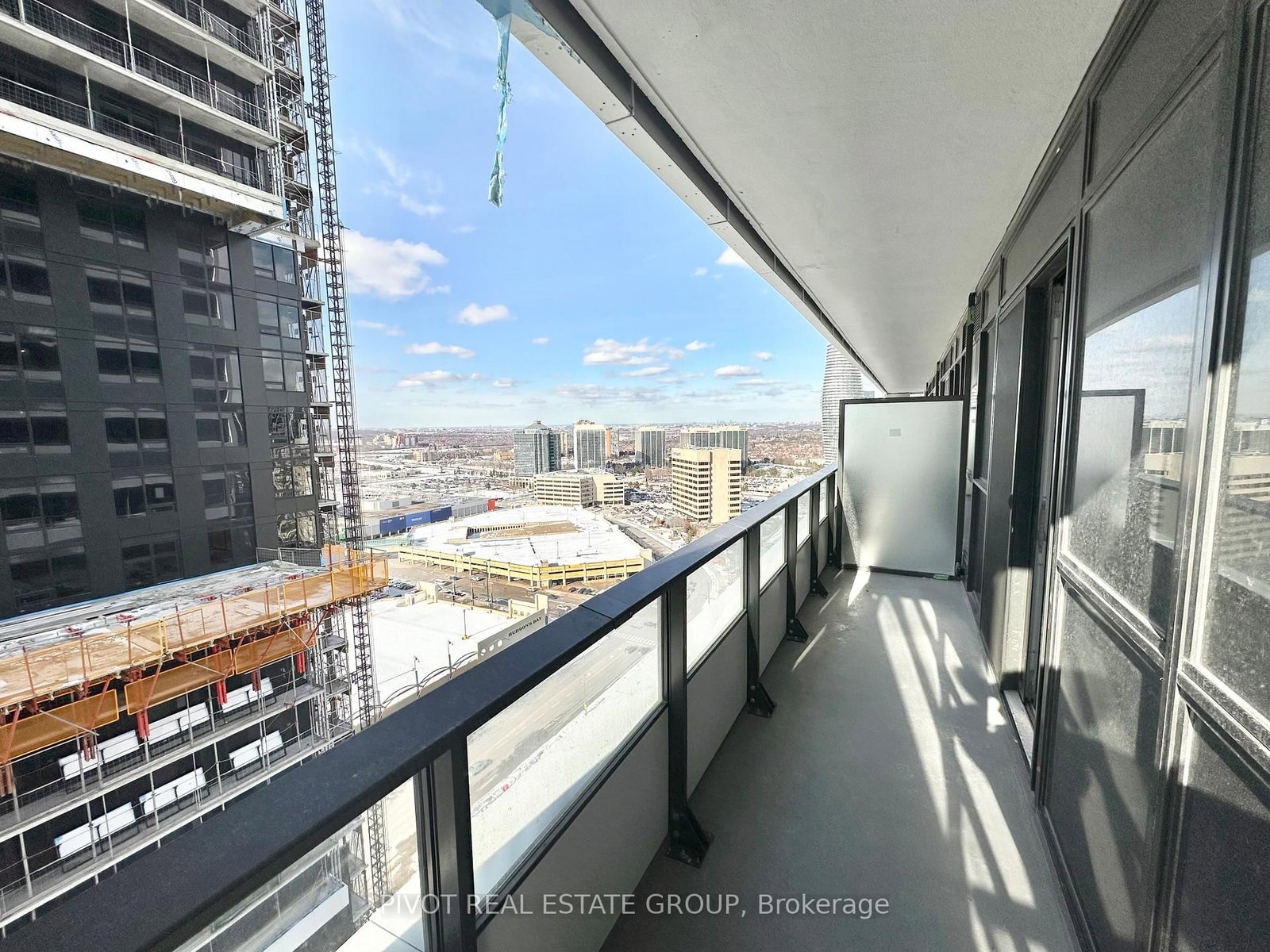 2 Erskine Road, Unit 2807 - Photo 9