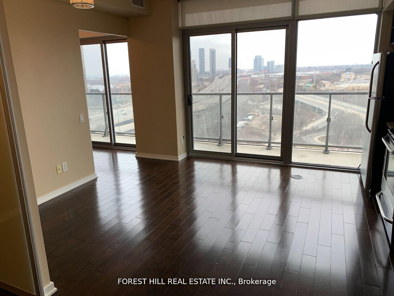 105 The Queensway Avenue, Unit 1305 - Photo 12