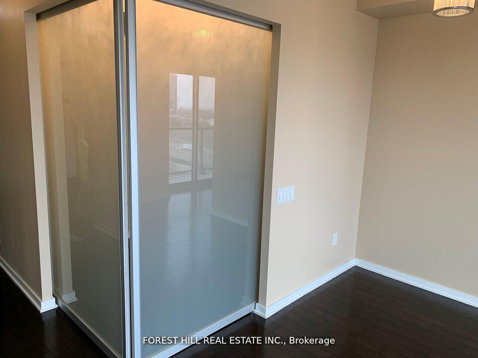 105 The Queensway Avenue, Unit 1305 - Photo 7