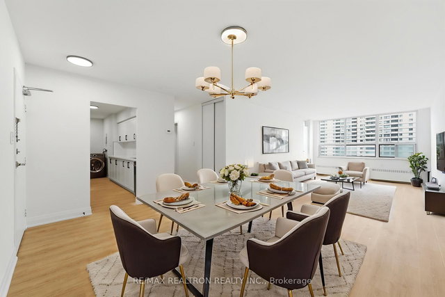 1410 - 370 Dixon Road