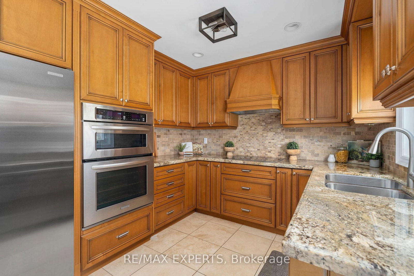 64 Whitbread Avenue - Photo 15