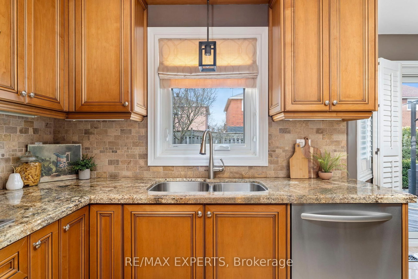 64 Whitbread Avenue - Photo 16