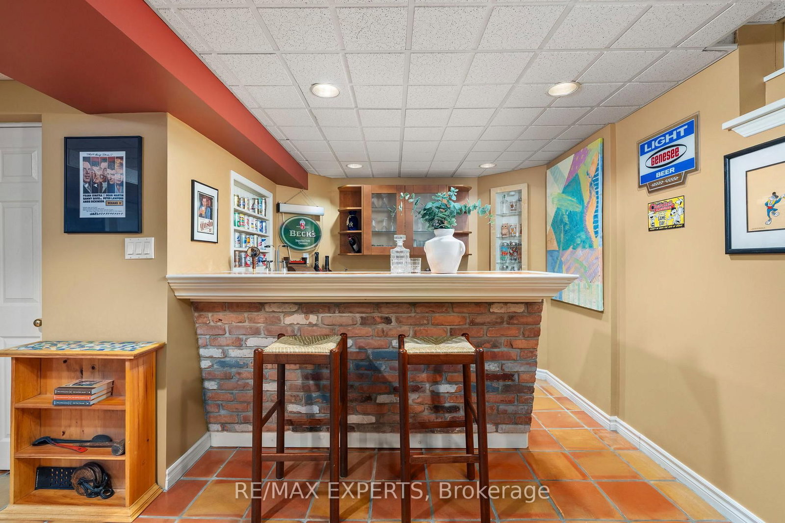 64 Whitbread Avenue - Photo 32