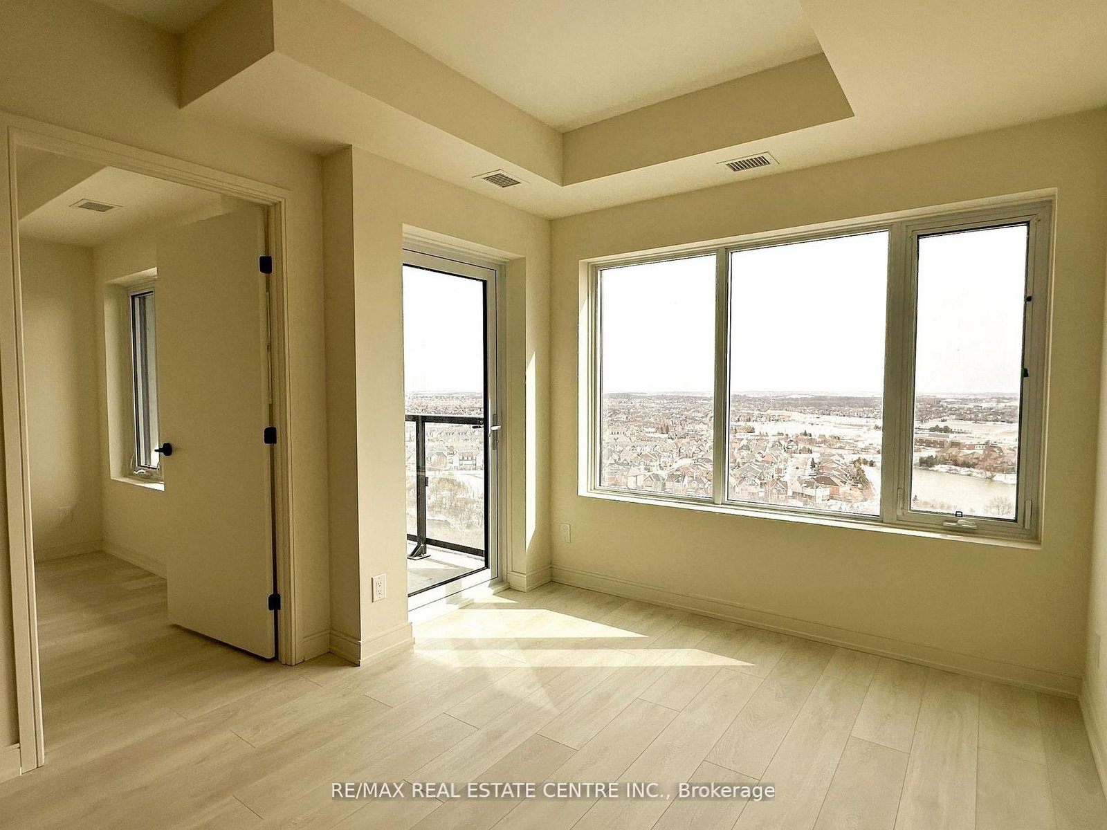 8020 Derry Road, Unit 2106 - Photo 9