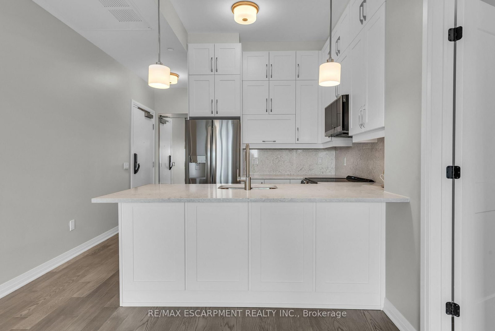 470 Gordon Krantz Avenue, Unit 601 - Photo 10